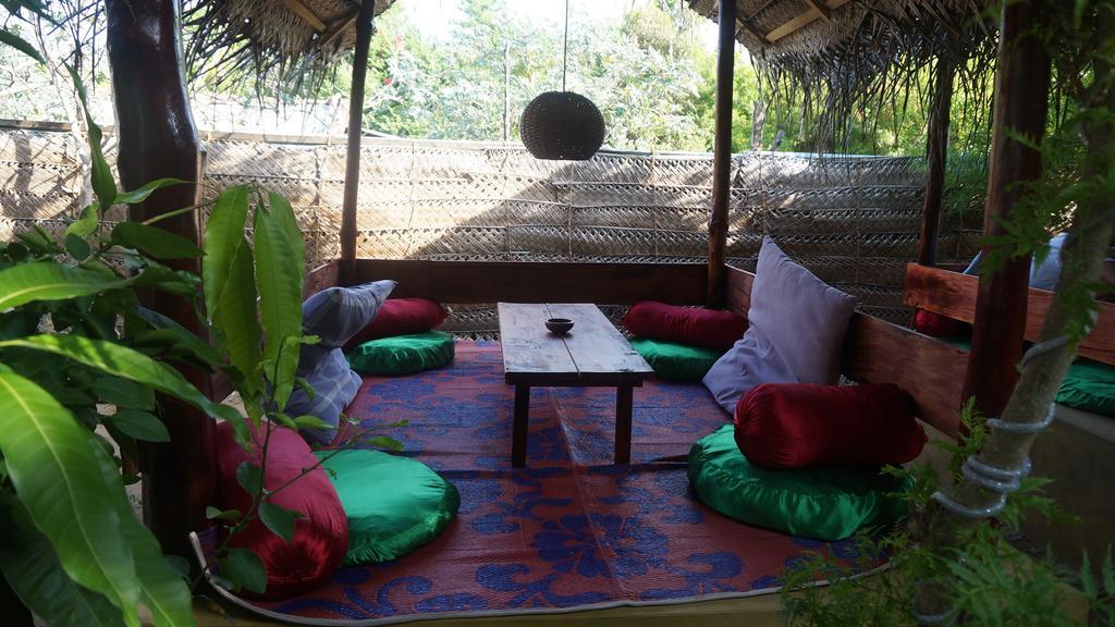 Zimbay Guest House Arugam Bay Eksteriør billede