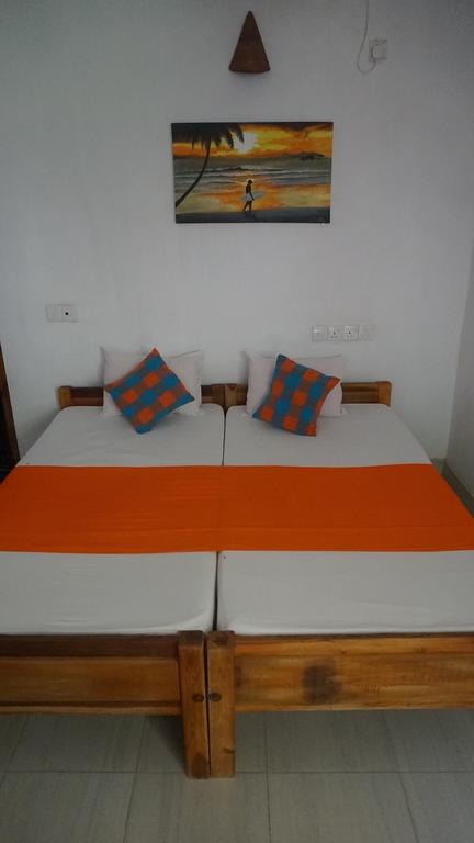 Zimbay Guest House Arugam Bay Værelse billede