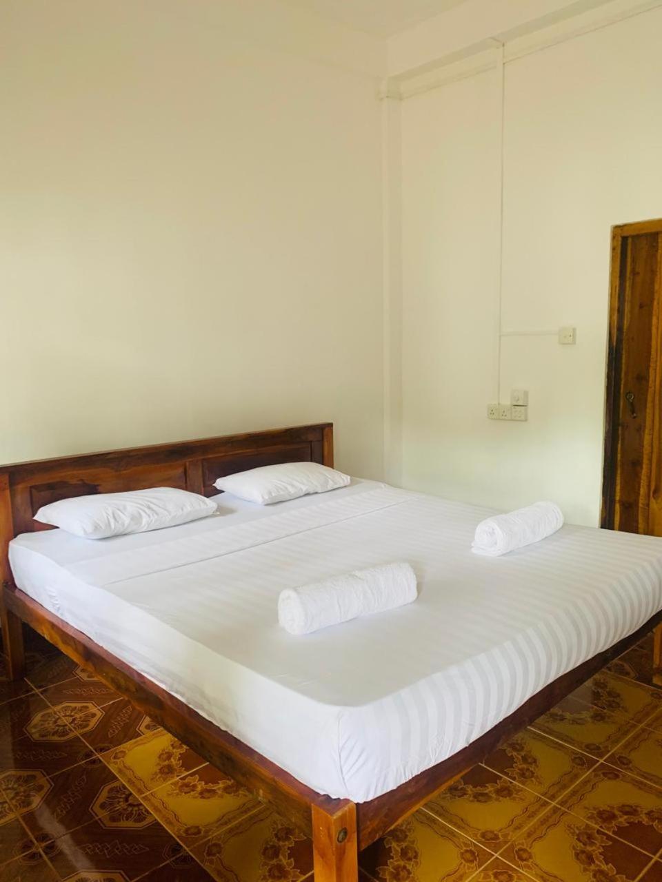 Zimbay Guest House Arugam Bay Eksteriør billede