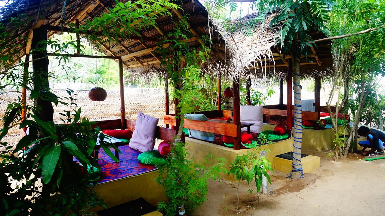 Zimbay Guest House Arugam Bay Eksteriør billede